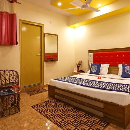 Hotel Rattans Regency Roorkee Bagian luar foto