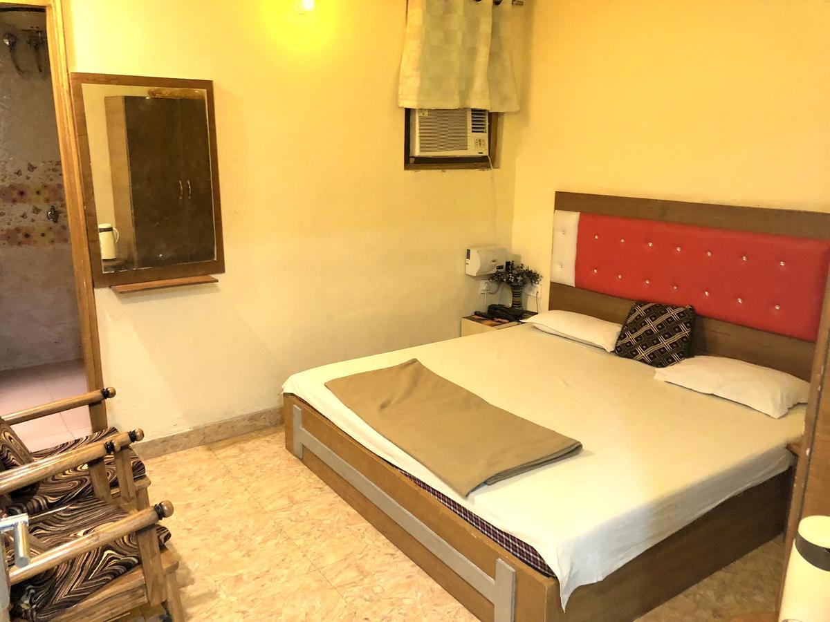 Hotel Rattans Regency Roorkee Bagian luar foto