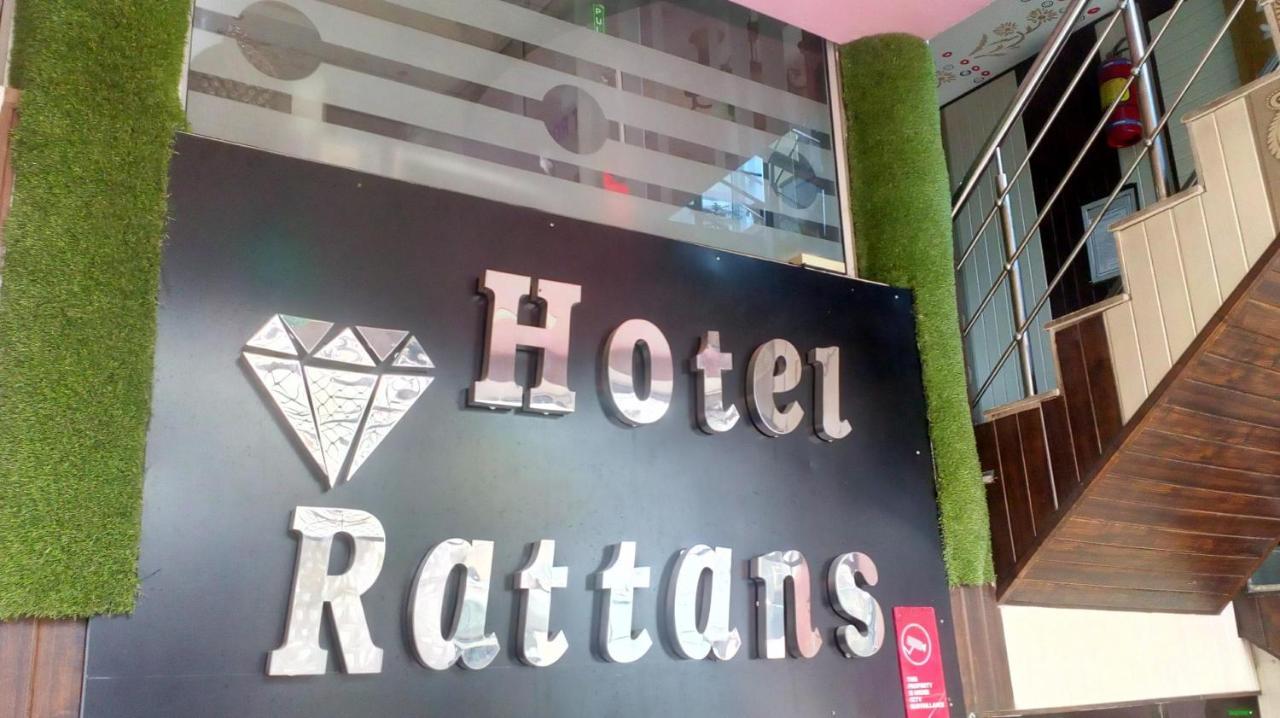 Hotel Rattans Regency Roorkee Bagian luar foto